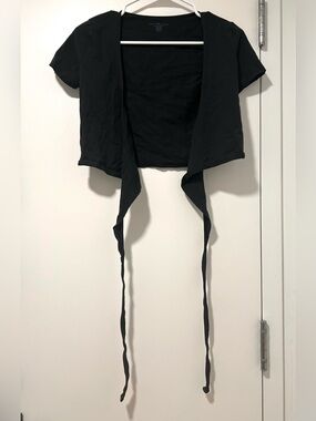 Brandy Melville Black Tie-Front Cropped Top